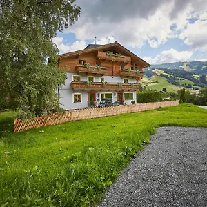 Sportpension Enzian Saalbach-Hinterglemm