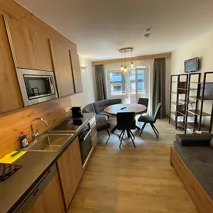 Ahorn Bed & Breakfast